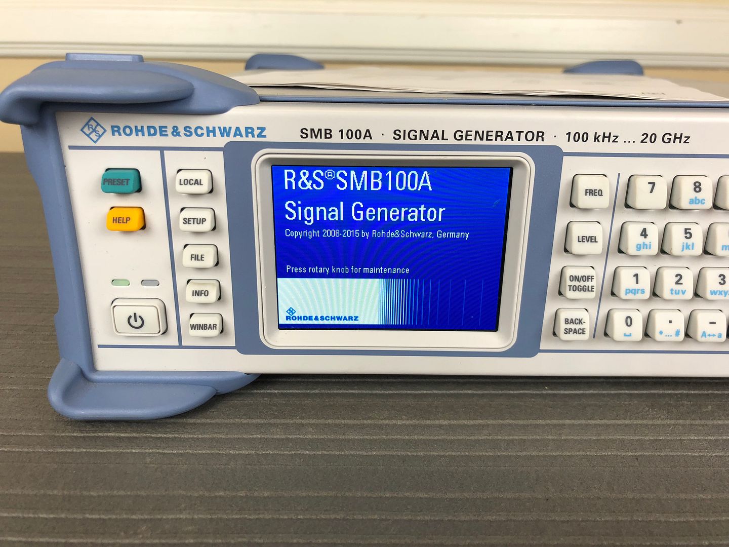 Rohde Schwarz Smb100a 100khz 20ghz Signal Generator W B120 And Hz 15